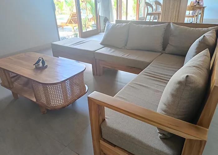2br Private Pool Kitchen *