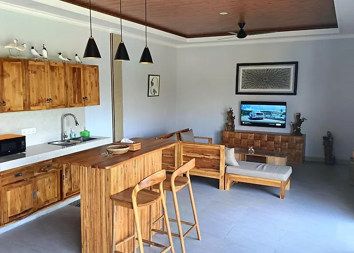 2br Private Pool Kitchen